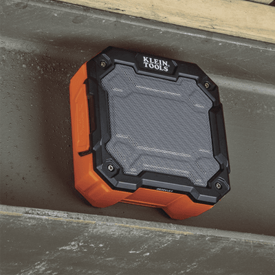 Bocina Portátil BLUETOOTH® con Imán y Gancho para Colgarse. Permite Altavoz Manos Libres con Micrófono Incorporado. imagen 2