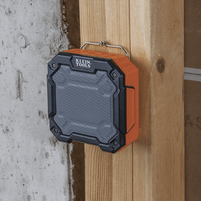 Bocina Portátil BLUETOOTH® con Imán y Gancho para Colgarse. Permite Altavoz Manos Libres con Micrófono Incorporado. imagen 3