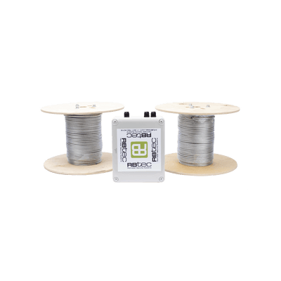 Kit IRONCLAD de Cable Sensor Perimetral Blindado / 150 m (492 ft) / 2 Zonas Independientes / Deteccion por Vibracion / Sin Falsas Alarmas / Tarjeta LPU400 / Calibracion por Software