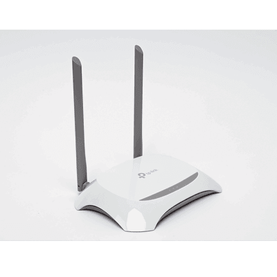 Router Inalámbrico WISP, 2.4 GHz, 300 Mbps, 2 antenas externas omnidireccional 5 dBi, 4 Puertos LAN 10/100 Mbps, 1 Puerto WAN 10/100 Mbps, control de ancho de banda imagen 2